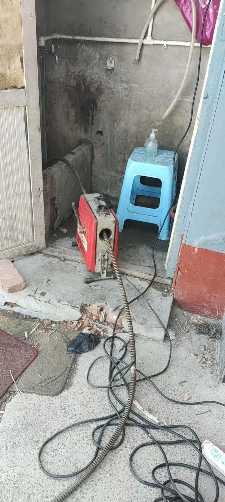 蹲厕疏通大概多少钱
