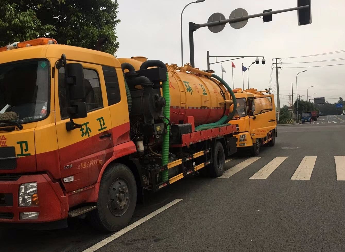 化粪池清理车多少钱一车